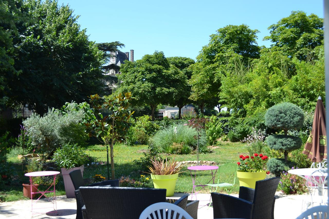 Hotel Le Castel Brissac-Quince Eksteriør bilde