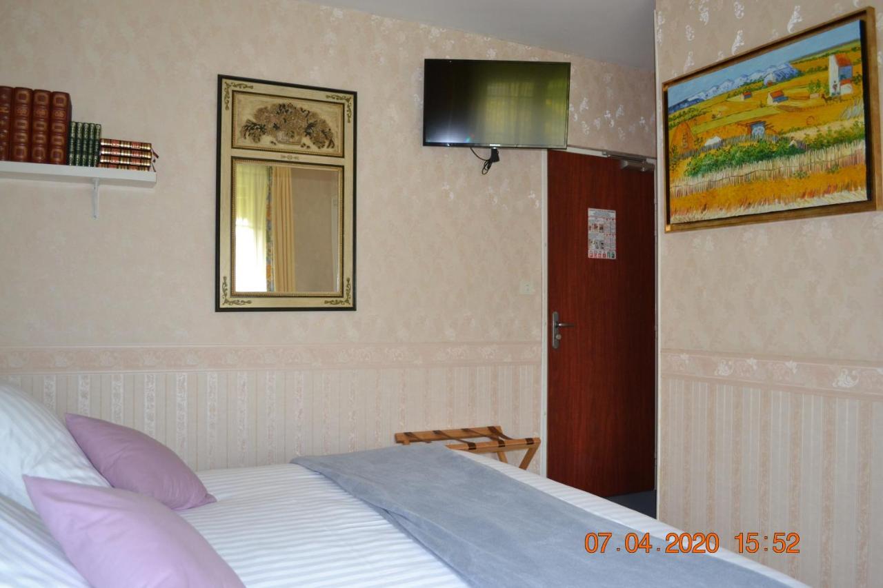Hotel Le Castel Brissac-Quince Eksteriør bilde