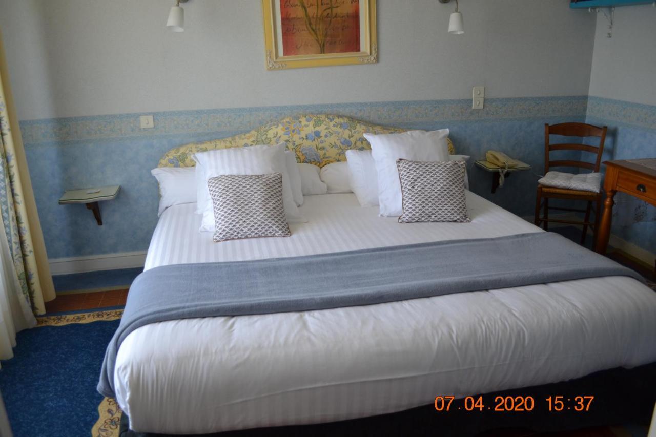Hotel Le Castel Brissac-Quince Eksteriør bilde