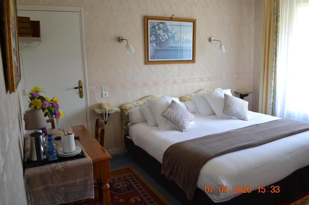 Hotel Le Castel Brissac-Quince Eksteriør bilde